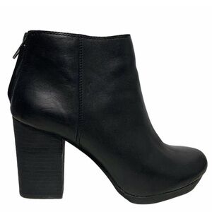 Madewell Black Leather Ankle Booties